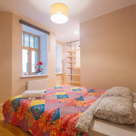 2-room In Historical Art Nouveau House *