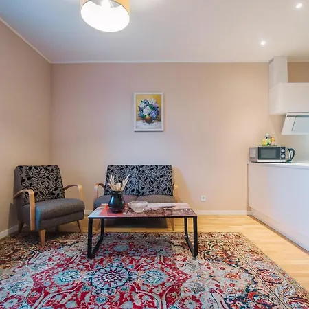 2-room In Historical Art Nouveau House Riga